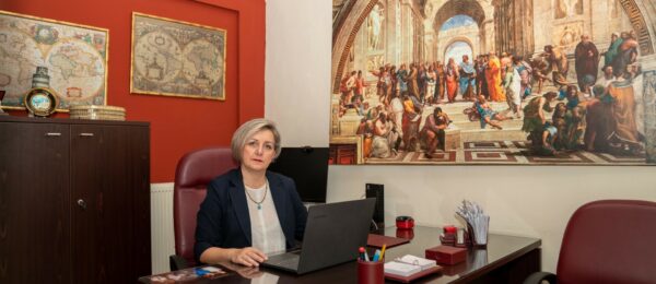 ΕΥΗ ΜΠΙΣΚΙΤΖΗ